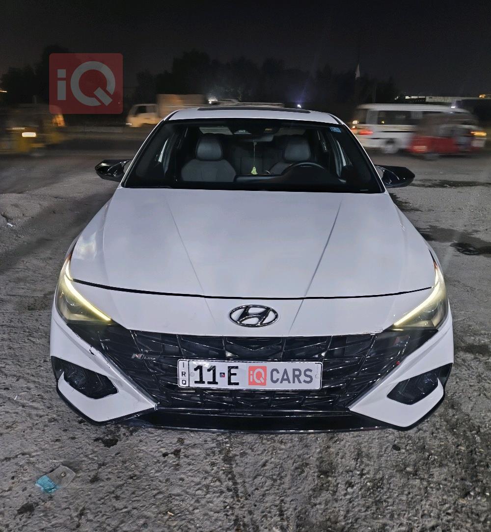 هیوندای ئەلەنترا